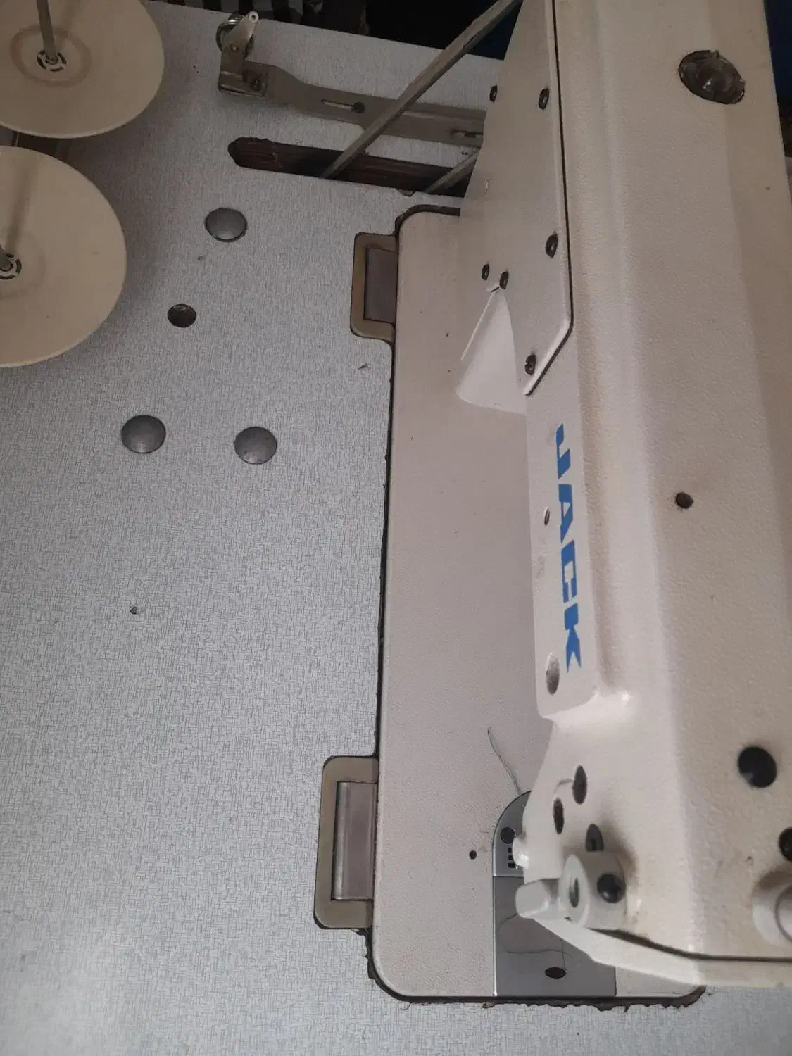 چرخ صنعتی|چرخ خیاطی و ریسندگی|ایوانکی, |دیوار