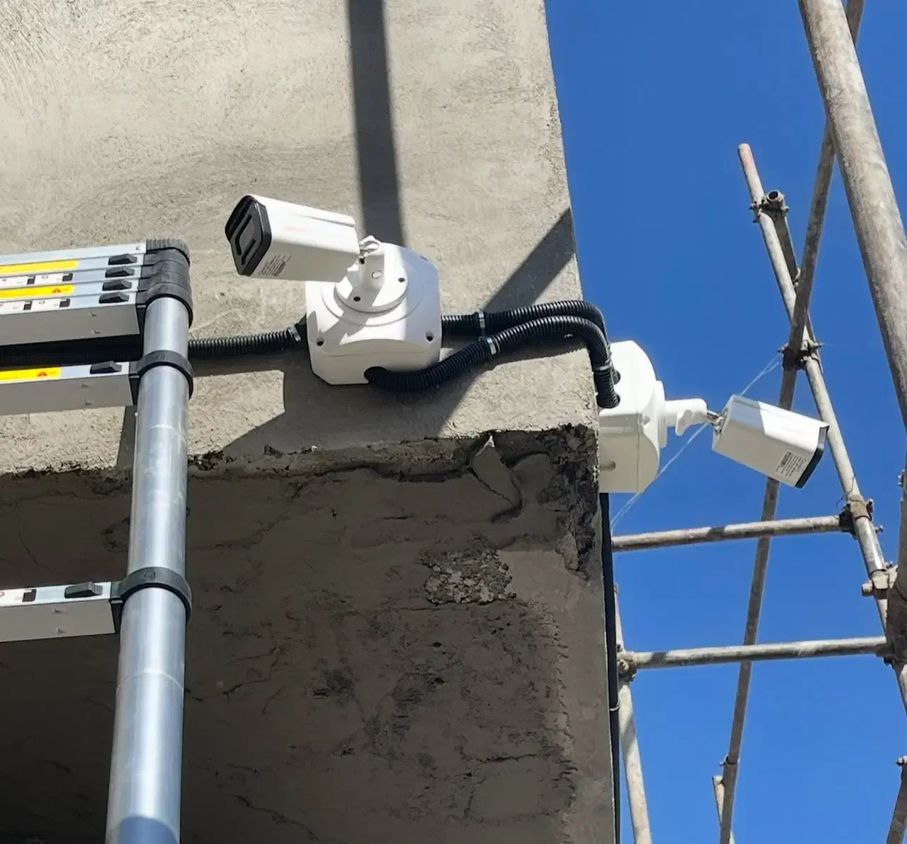 دوربین مداربسته و دزدگیر ساختمان|دوربین مداربسته|مریوان, |دیوار