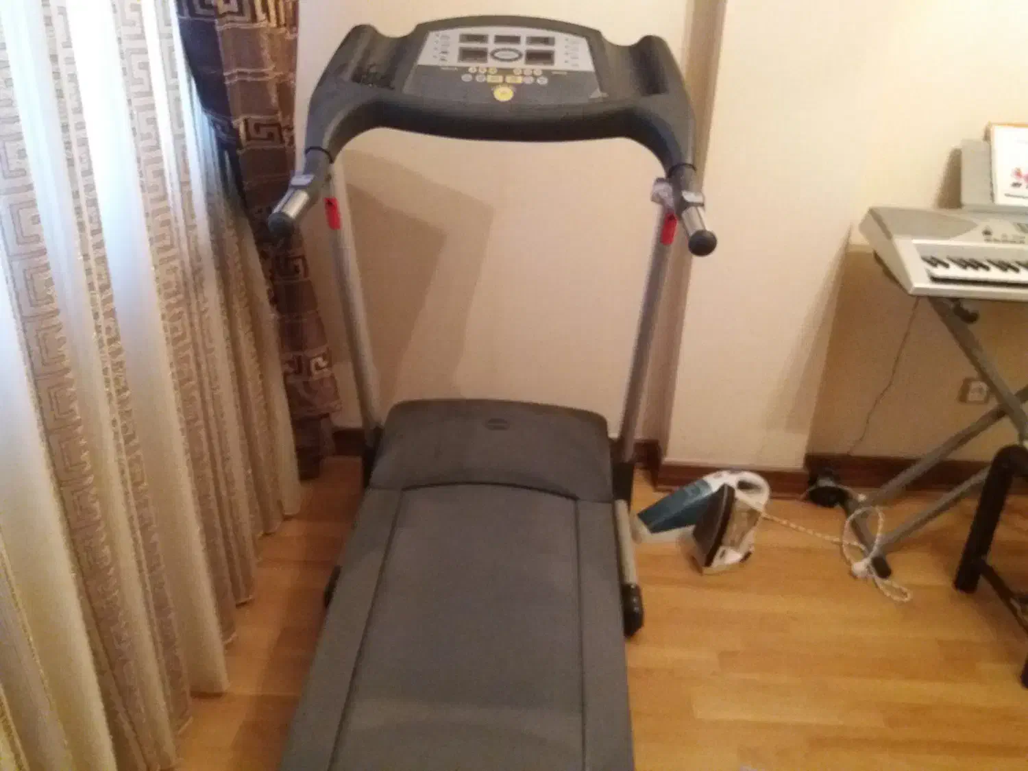 فروش تردمیل تایوانی|تجهیزات ورزشی|اصفهان, شهرک کاوه|دیوار