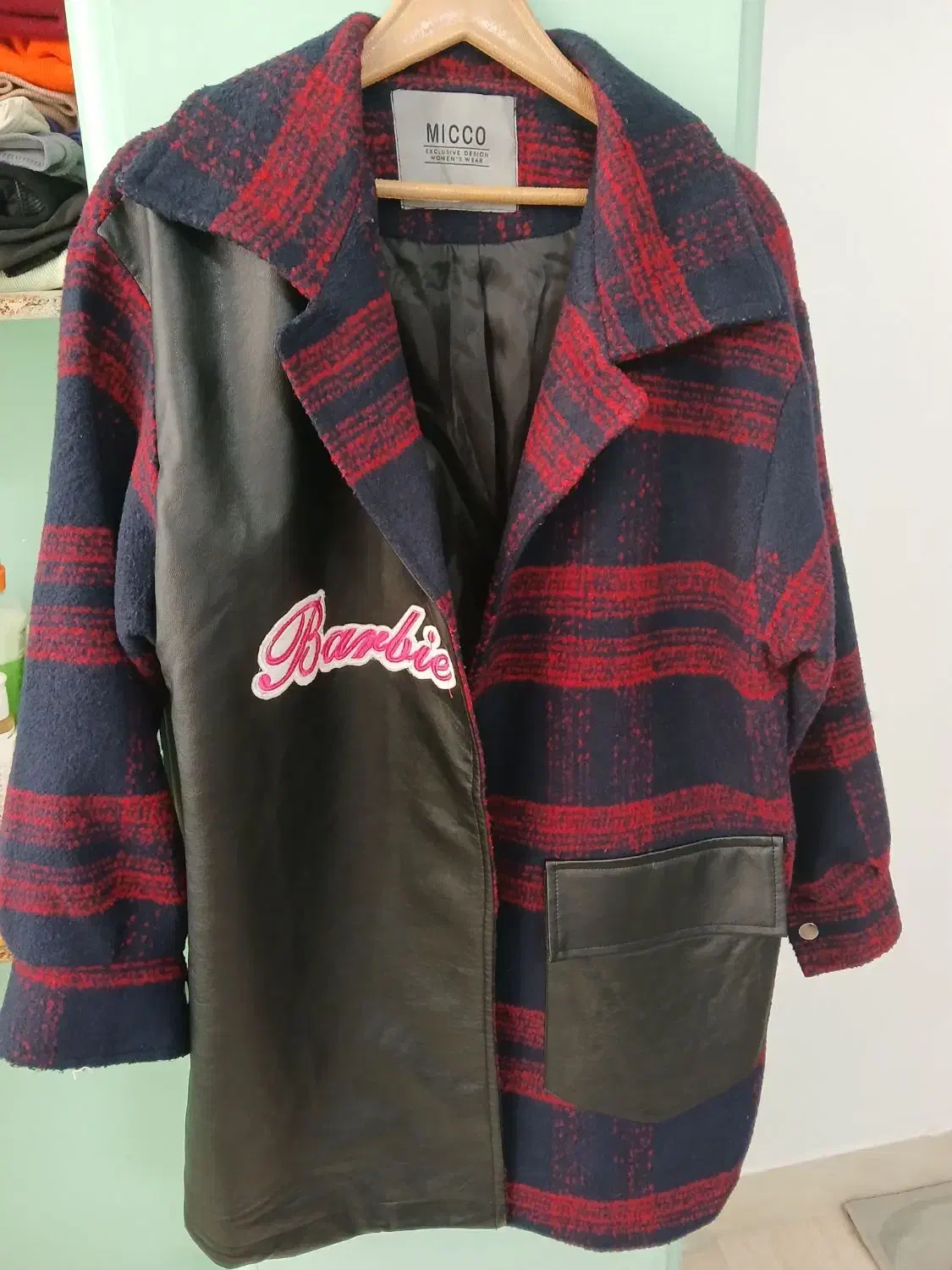 پالتو|لباس|ساوه, |دیوار