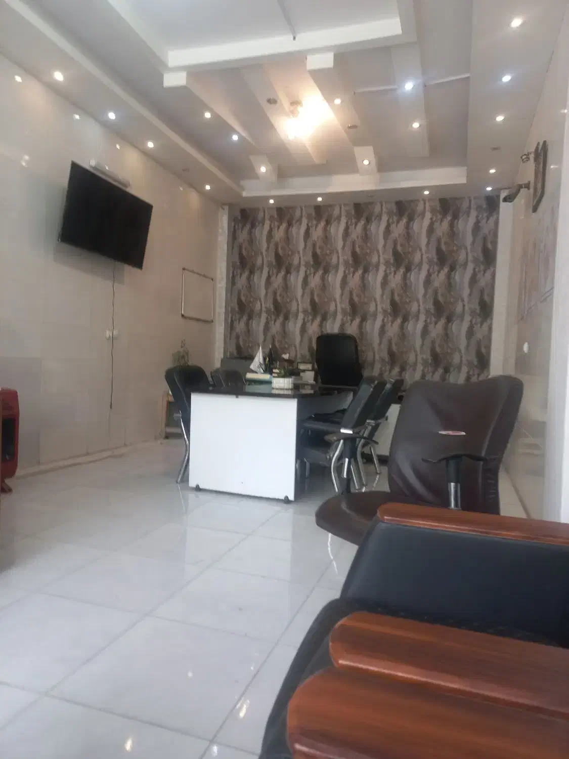 مغازه ۴۰ متری|فروش مغازه و غرفه|فولادشهر, B6|دیوار