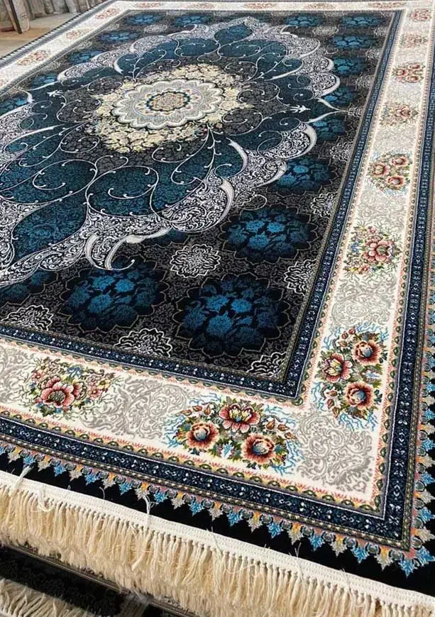 ۹متری ۷۰۰شانه تخفیف خورده|فرش|قم, شاه ابراهیم|دیوار