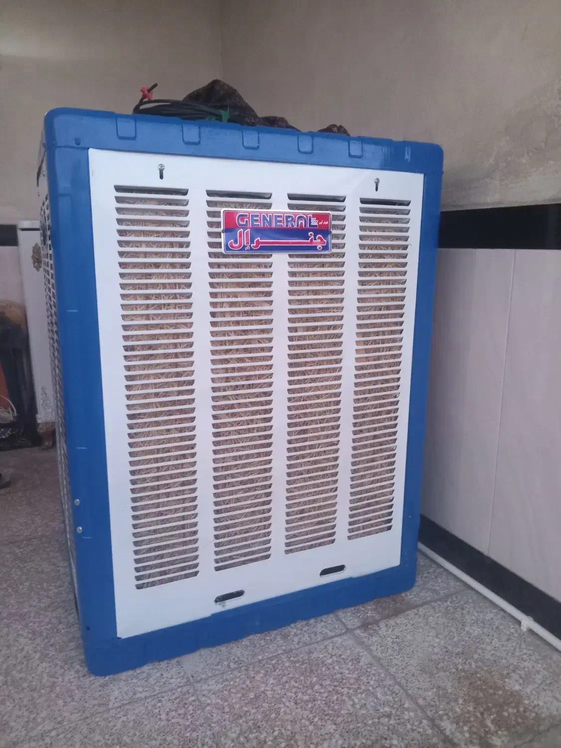 کلر ابی|کولر آبی|ایلام, |دیوار