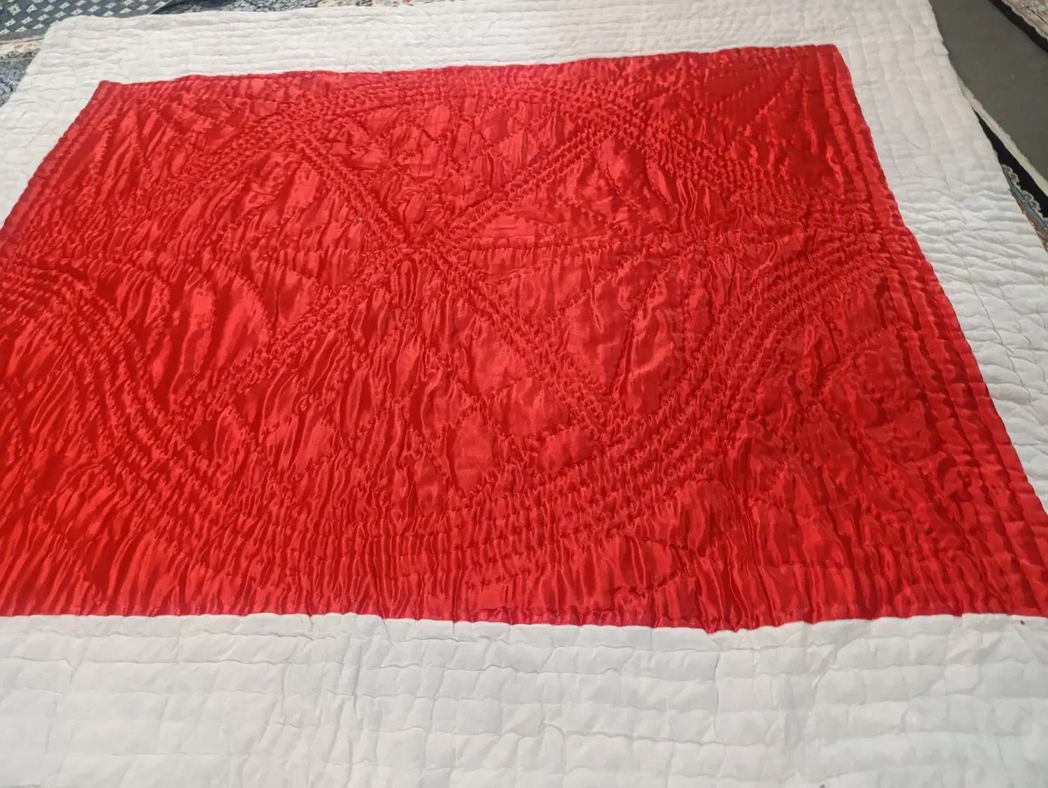 لحاف در حد نو|رختخواب، بالش، پتو|قرچک, زیبا شهر|دیوار