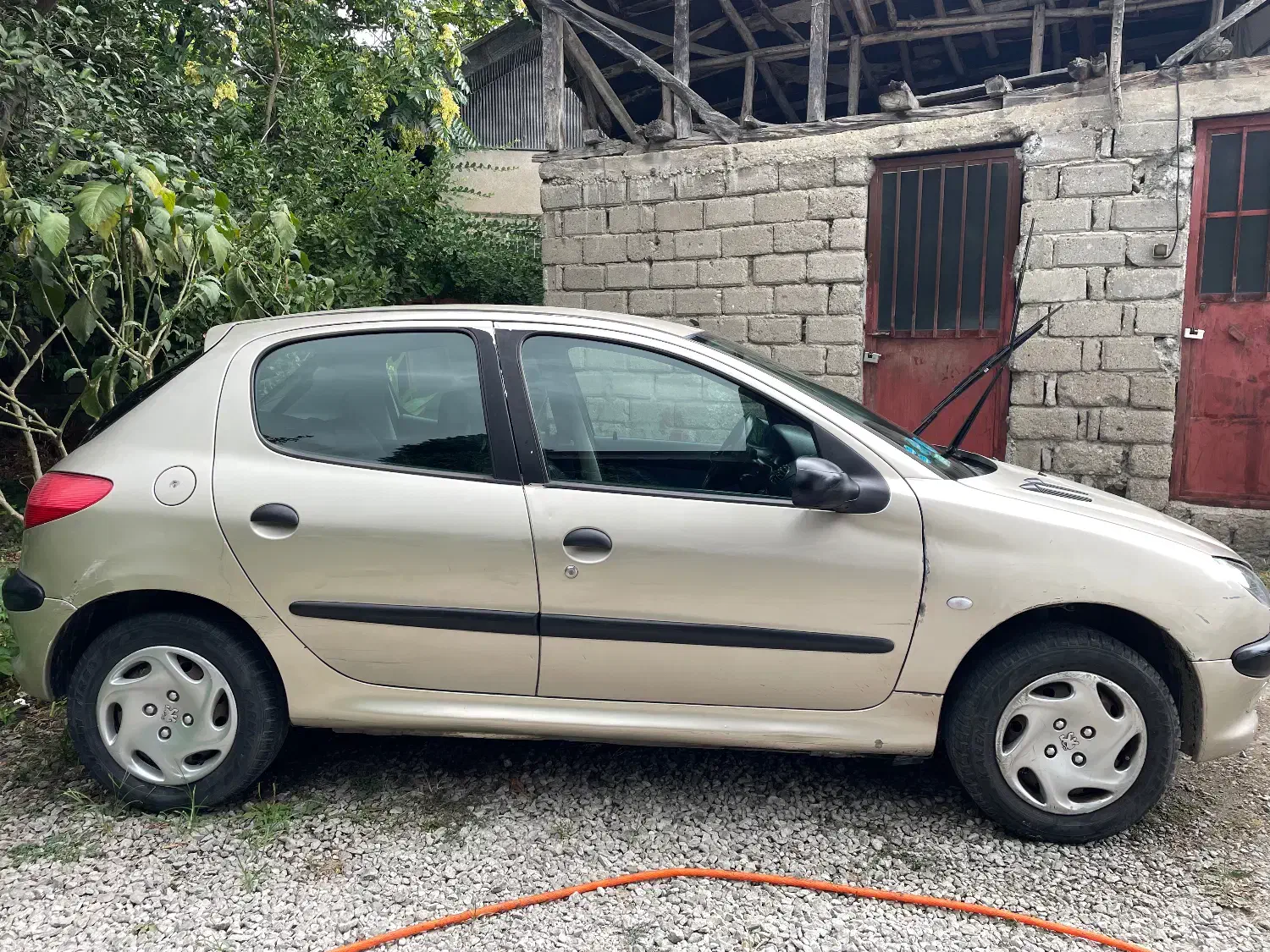 پژو ۲۰۶ مدل ۸۲|خودرو سواری و وانت|نوشهر, |دیوار