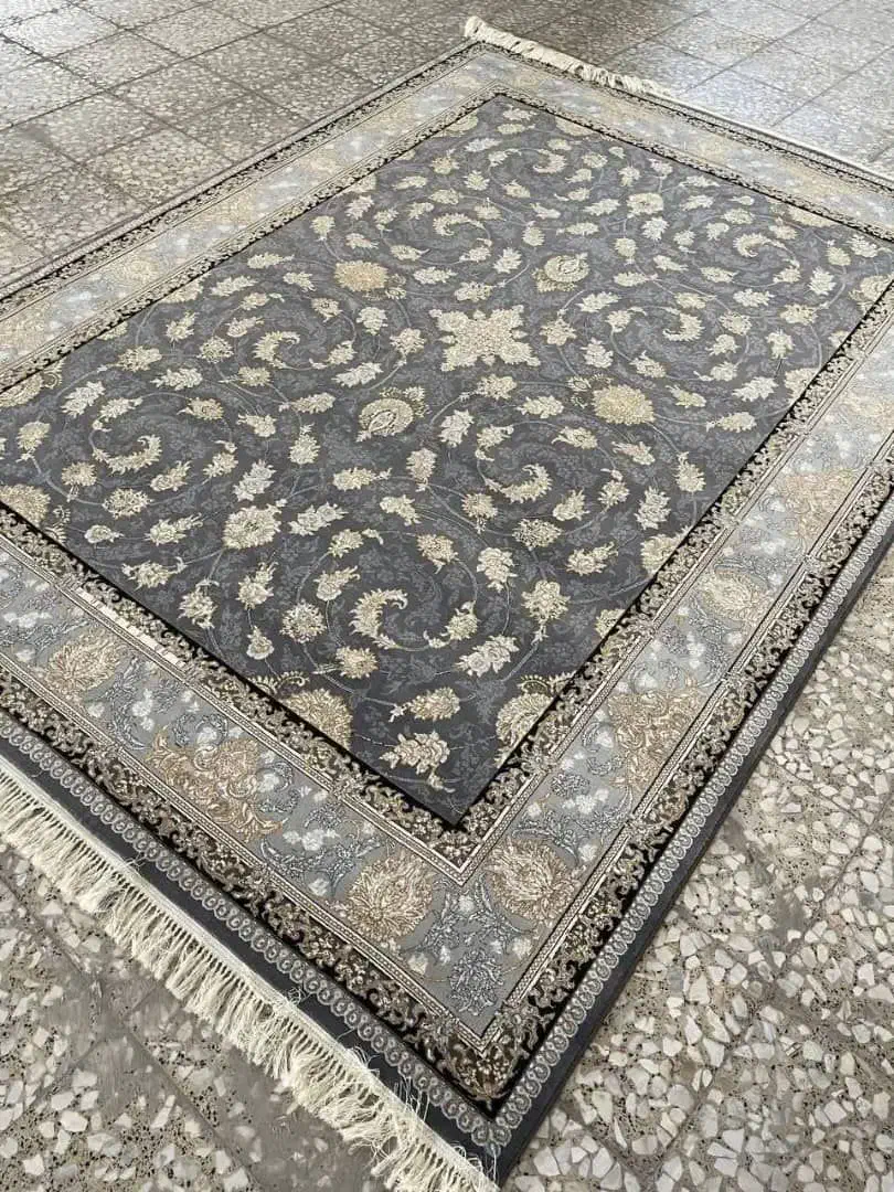 فرش ۹ متری ۷۰۰ شانه ۲۵۵۰ تراکم|فرش|بروجرد, |دیوار