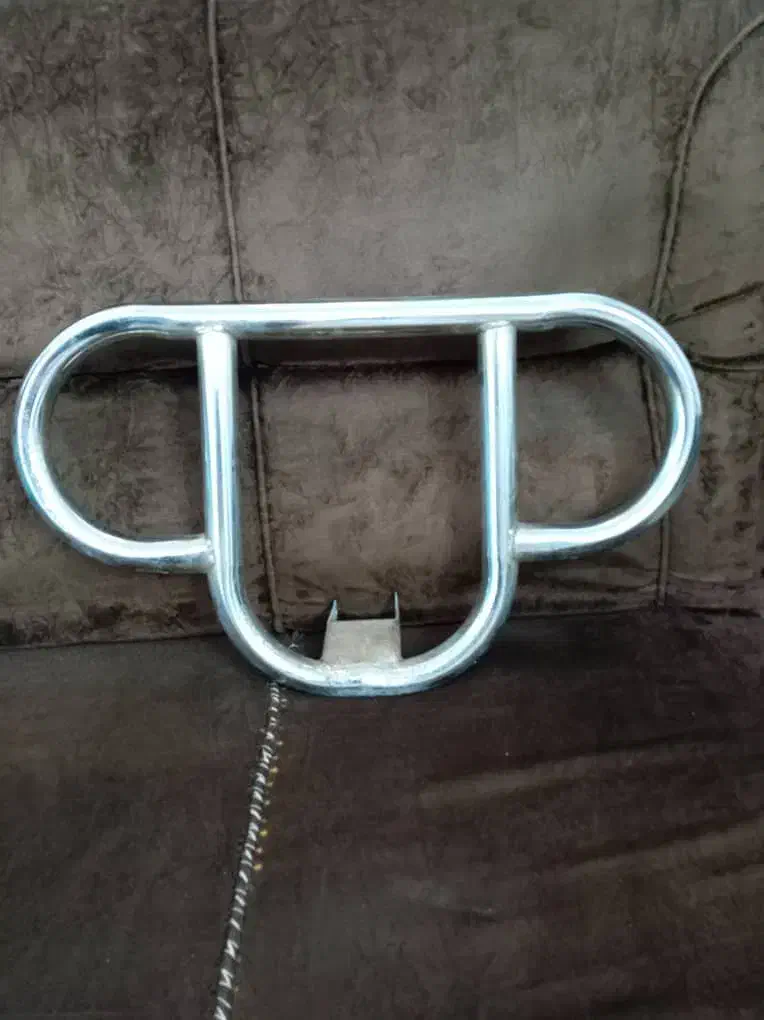 گارد محافظ موتور سیکلت هوندا|قطعات یدکی و لوازم جانبی|شیراز, تندگویان|دیوار