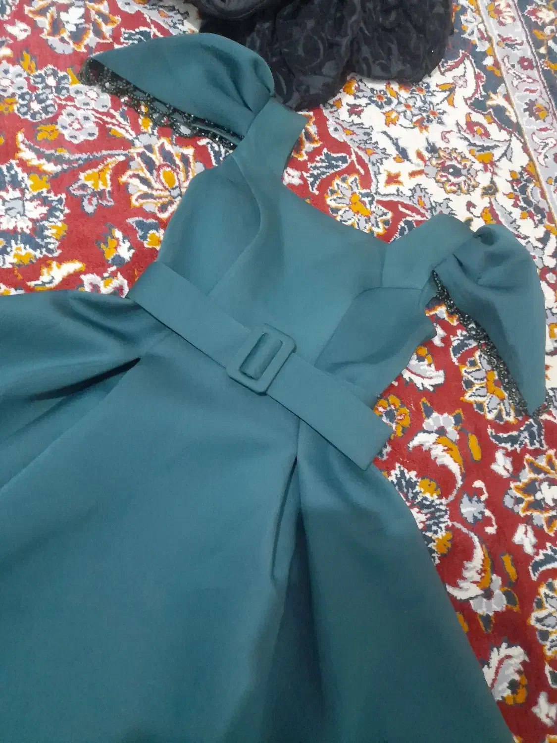 لباس مجلسی|لباس|سبزوار, باهنر|دیوار