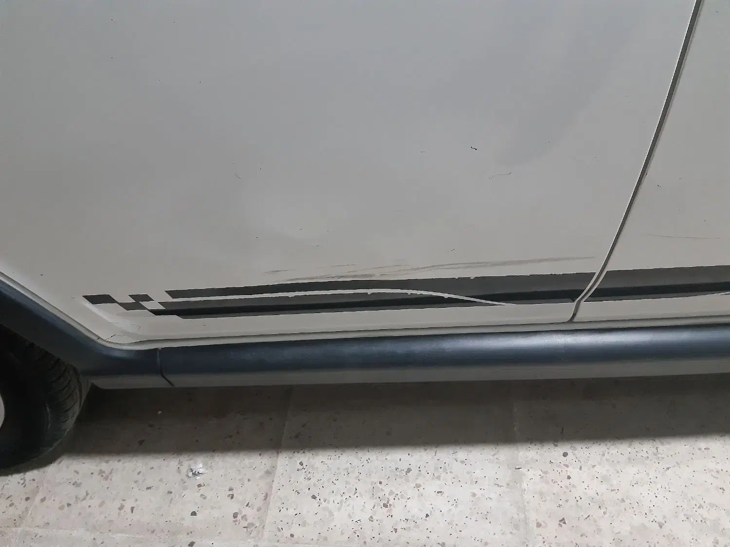 کوییک آر سفید مشکی پارس خودرویی|خودرو سواری و وانت|بروجرد, |دیوار