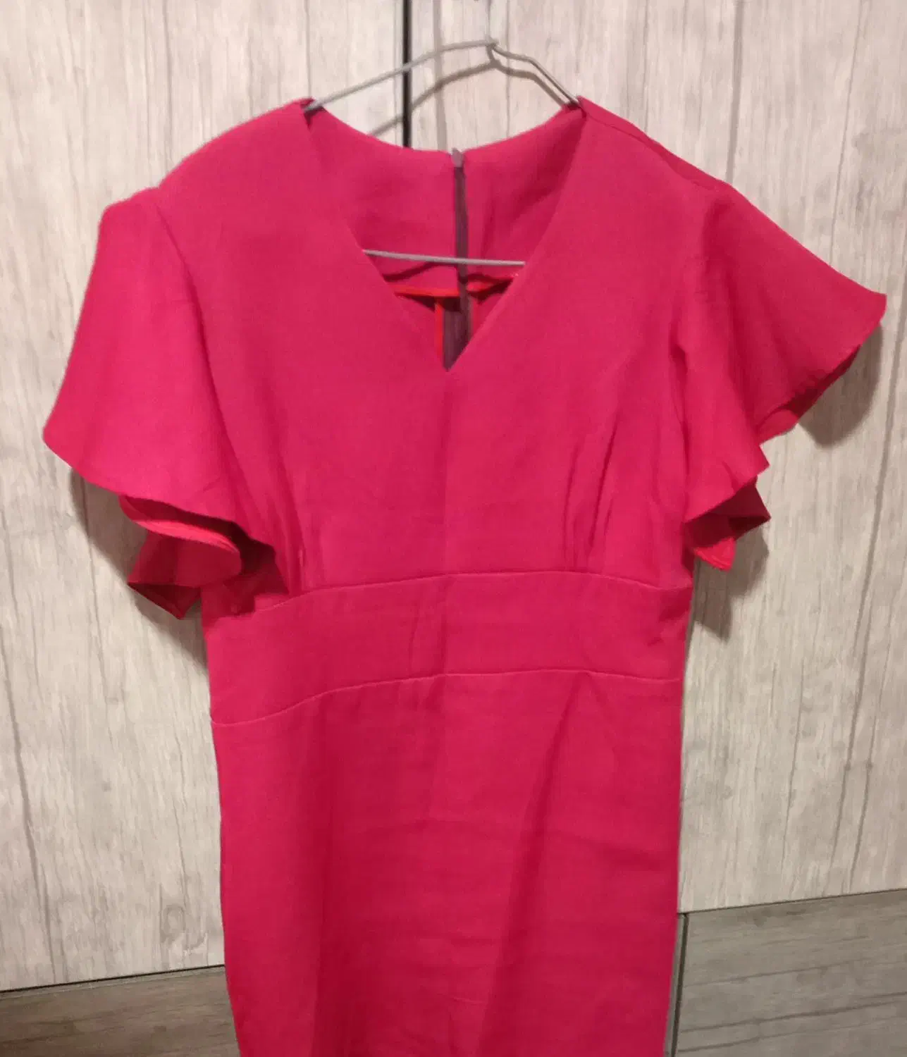 پیراهن کوتاه مازراتی|لباس|نور, |دیوار