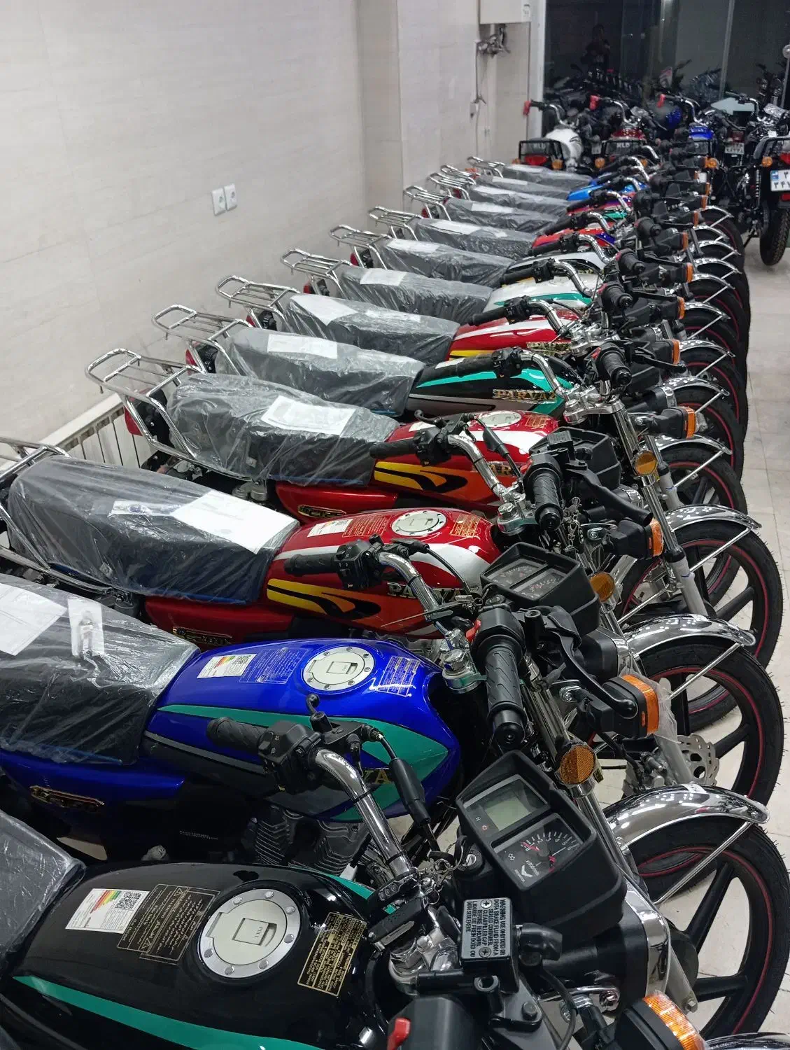 طرح هوندا پرواز و احسان ۱۲۵،۱۵۰،۲۰۰،اقساط ۱۴ ماهه|موتورسیکلت|قرچک, باقرآباد|دیوار