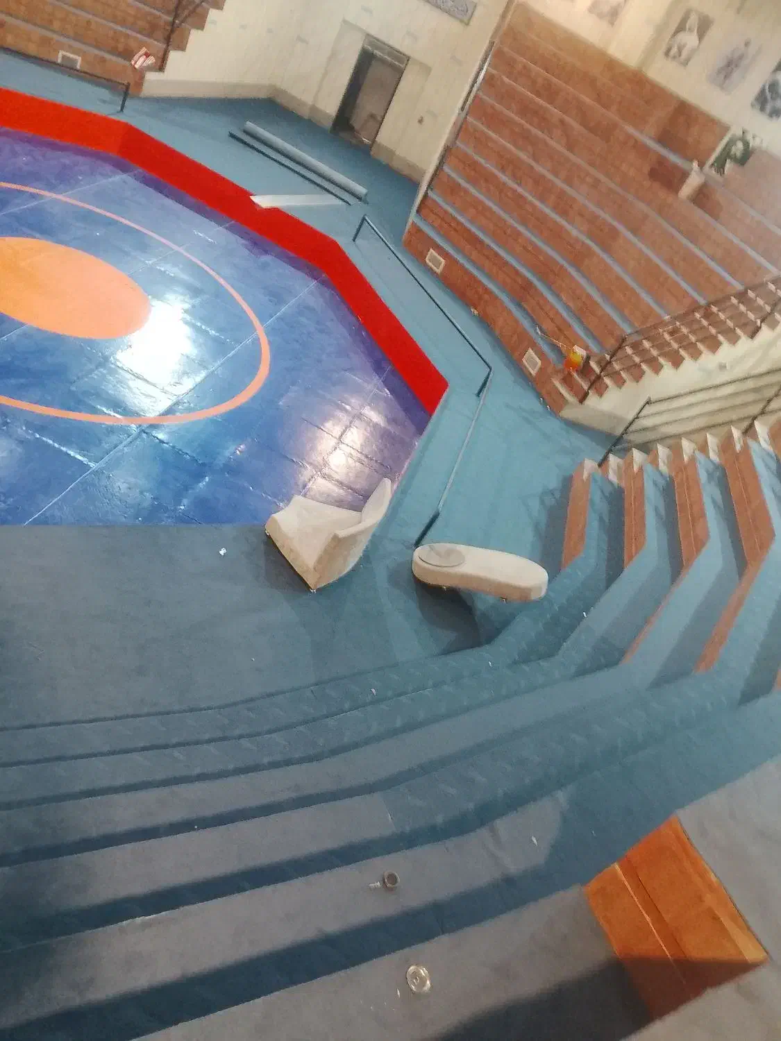 خدمات نصب موکت و چمن مصنوعی نصاب فرش نصاب کفپوش|خدمات پیشه و مهارت|تهران, ستارخان|دیوار