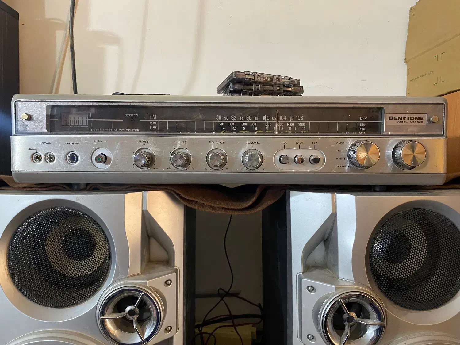 کلکسیون از رادیو ضبط های قدیمی و نوارویدیو ویدیو|سیستم صوتی خانگی|کرمان, |دیوار