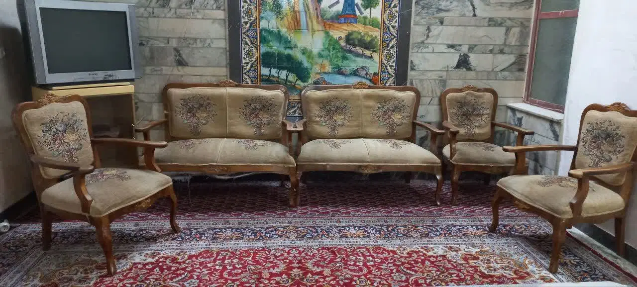 مبل دو مدل|مبلمان خانگی و میز عسلی|شیراز, تندگویان|دیوار