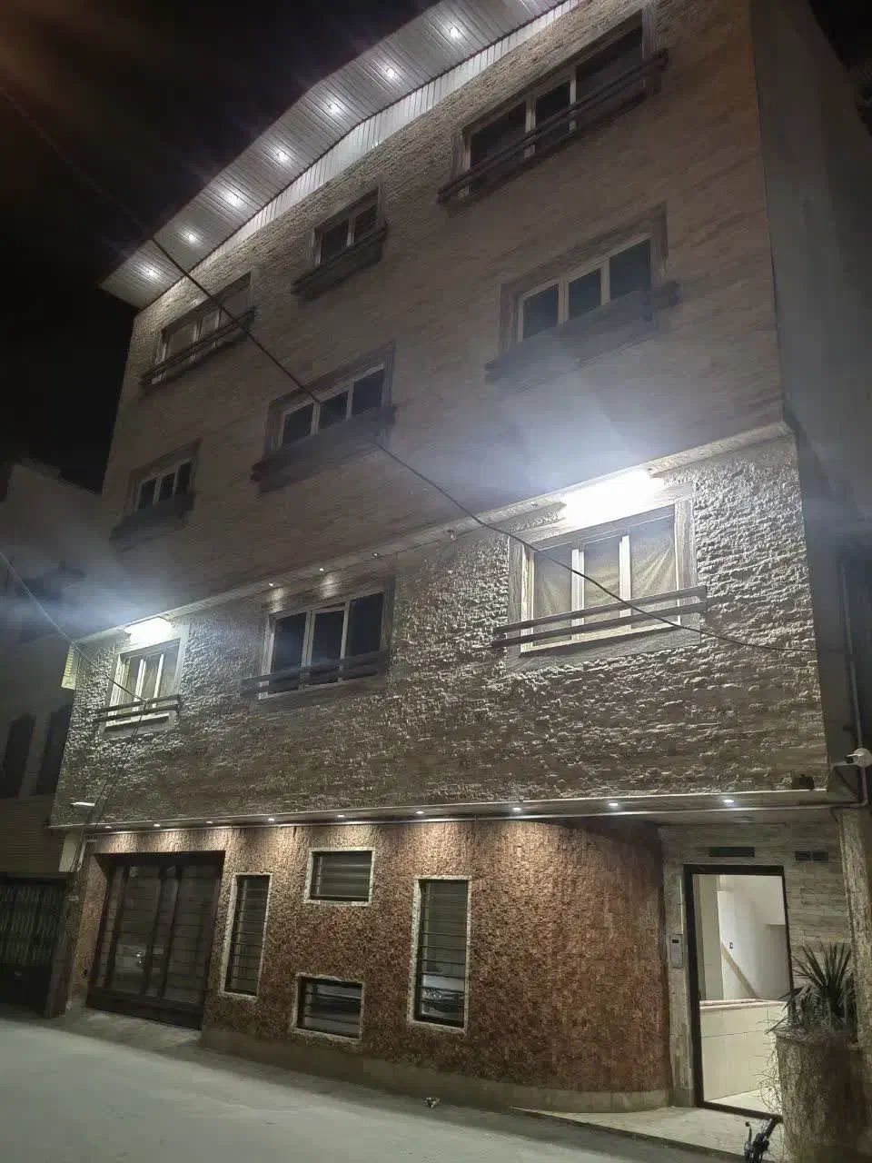 آپارتمان تک واحدی،طبقه دوم|فروش آپارتمان|قم, طلاب غیر ایرانی|دیوار