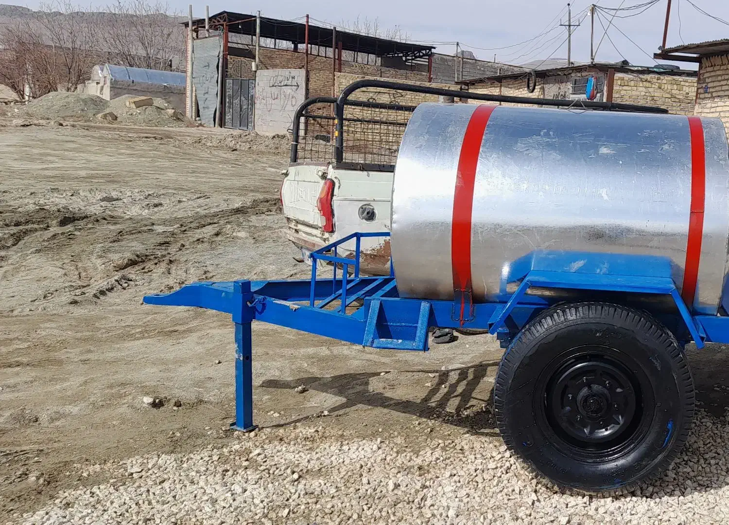 کد محصول فروش ۷ تانکر چرخ دار نیسانی|قطعات یدکی و لوازم جانبی|ایلام, |دیوار