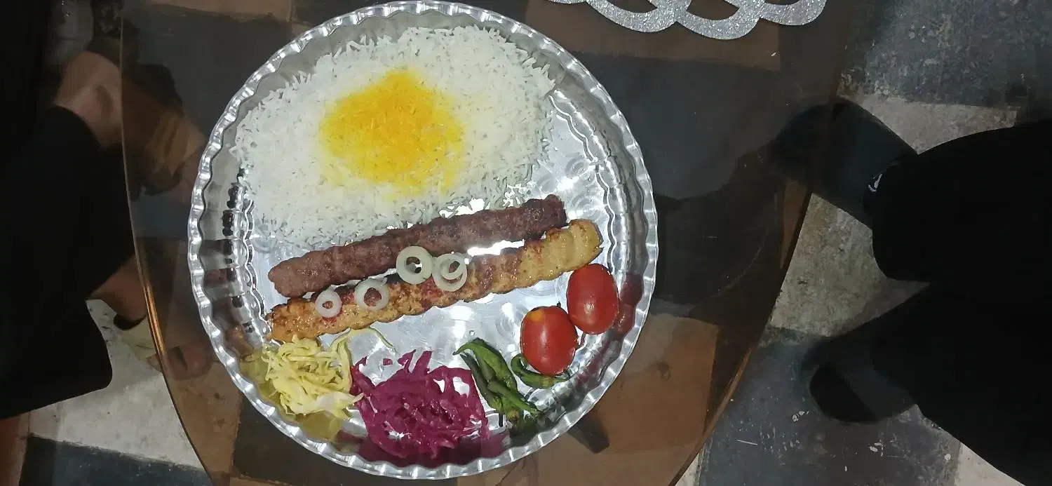 تهیه غذای باغ بهشت سبز|خدمات پذیرایی، مراسم|قروه, |دیوار