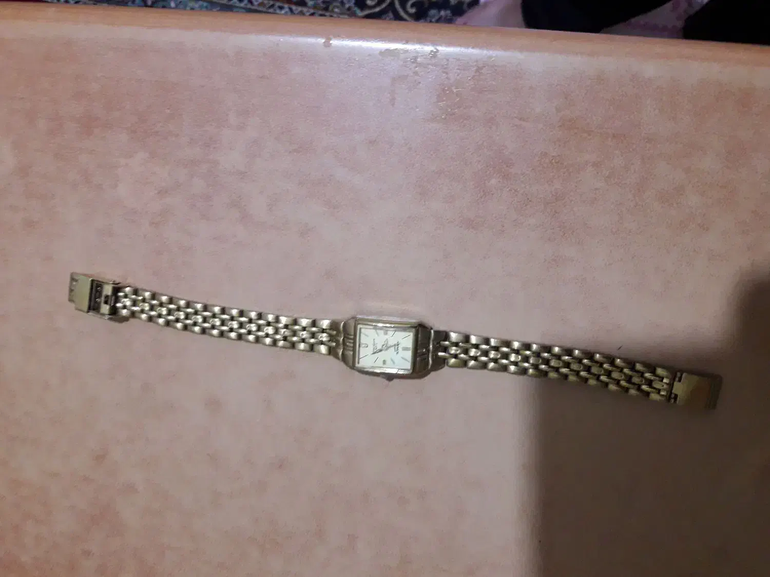 ساعت مچی اصل ژاپن سالم ومناسب|ساعت|کاشان, سرپله جدید|دیوار