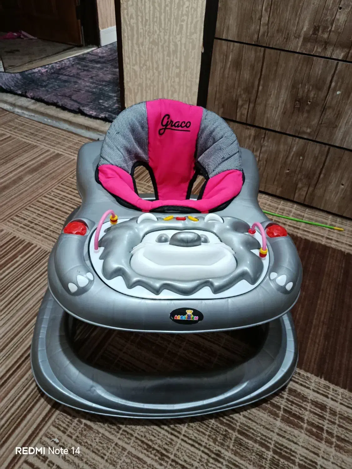 روروئک بچه|کالسکه و لوازم جانبی|تربت جام, مسکن مهر|دیوار