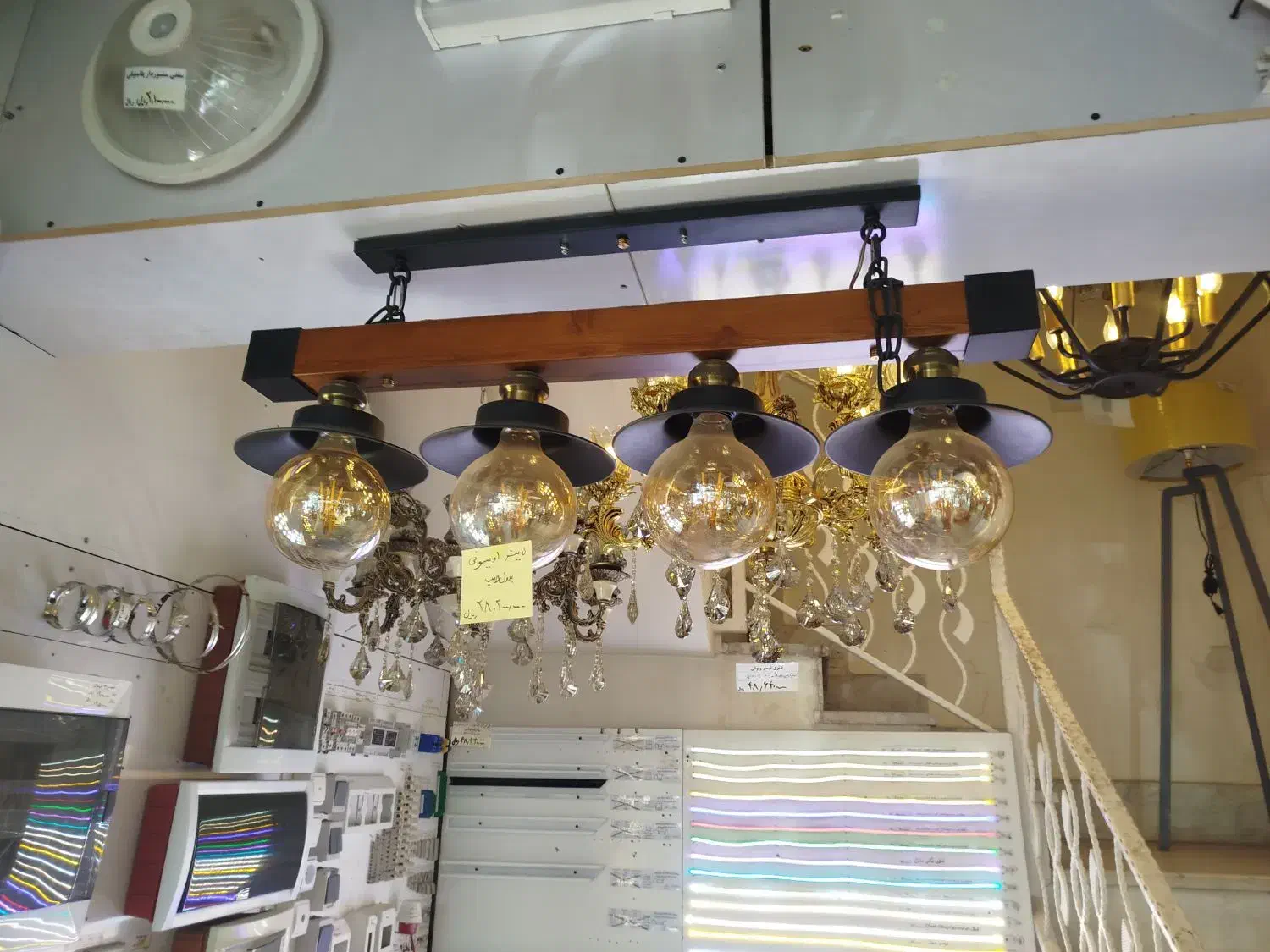 برقکار سیمکش رفع اتصال آیفون  محدوده خیام مرکز شهر|خدمات پیشه و مهارت|مشهد, زمرد|دیوار