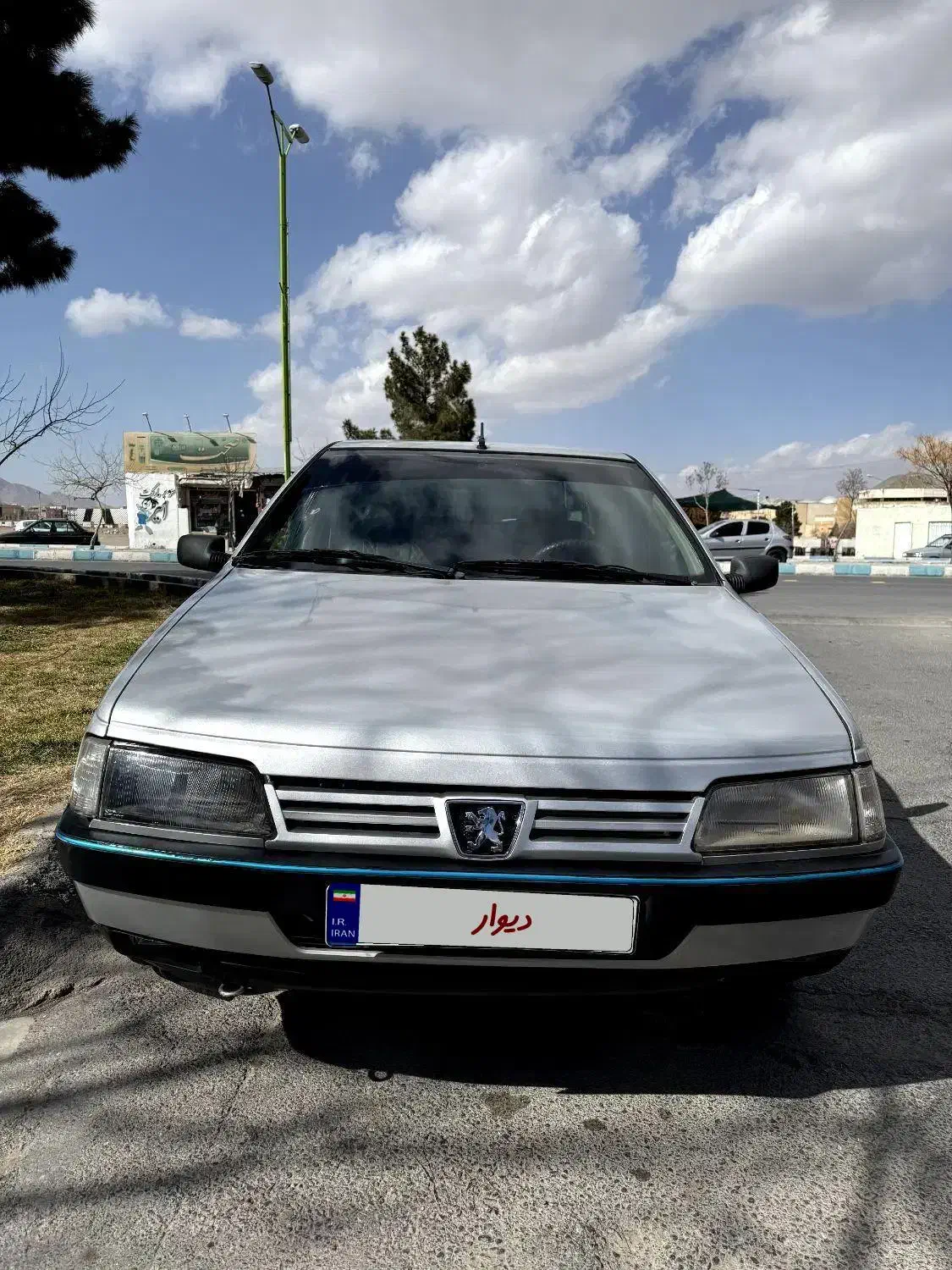 پژو 405مدل85|خودرو سواری و وانت|فولادشهر, B4|دیوار