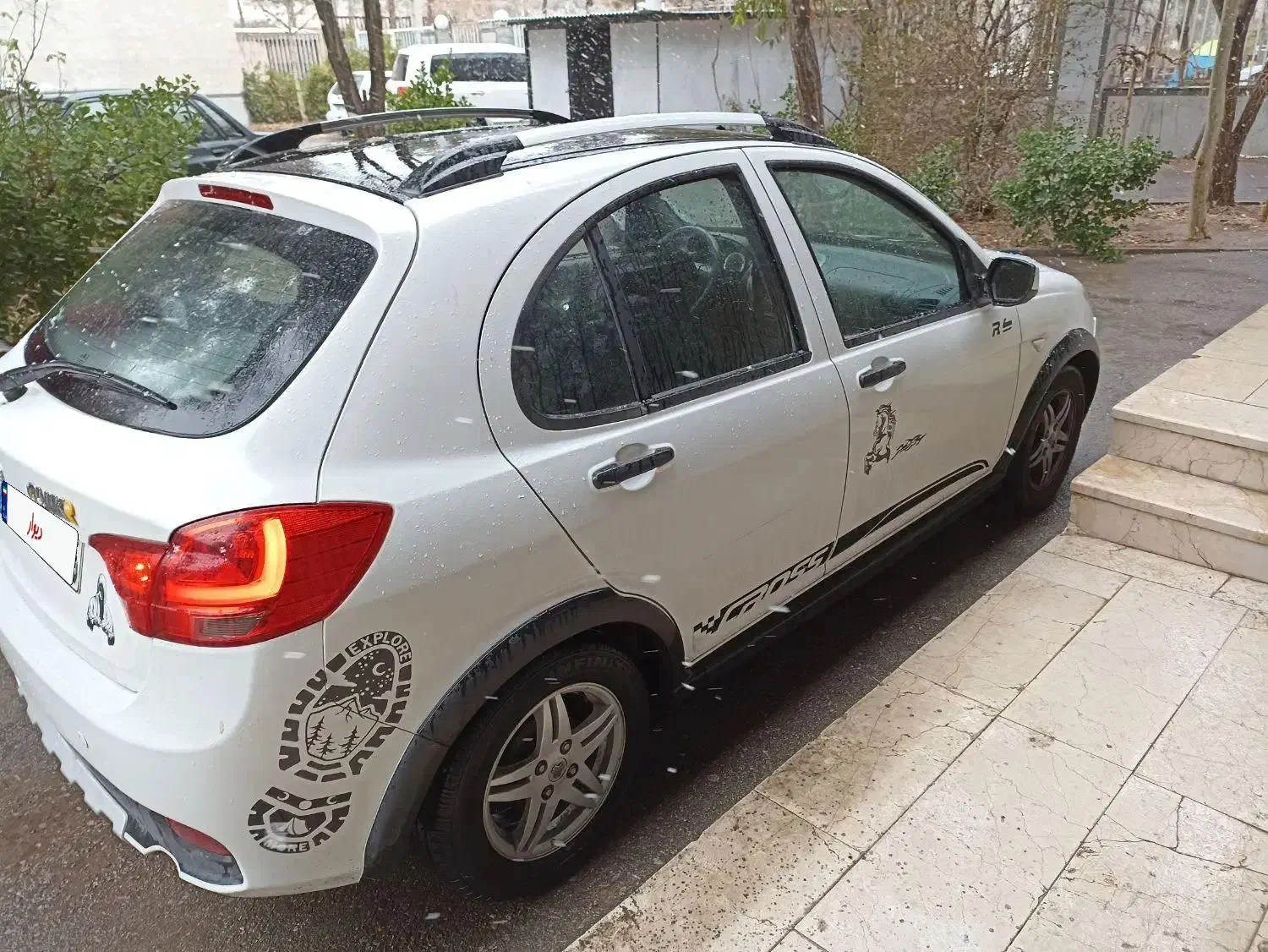 کوییک سفید برفی|خودرو سواری و وانت|بندرعباس, |دیوار