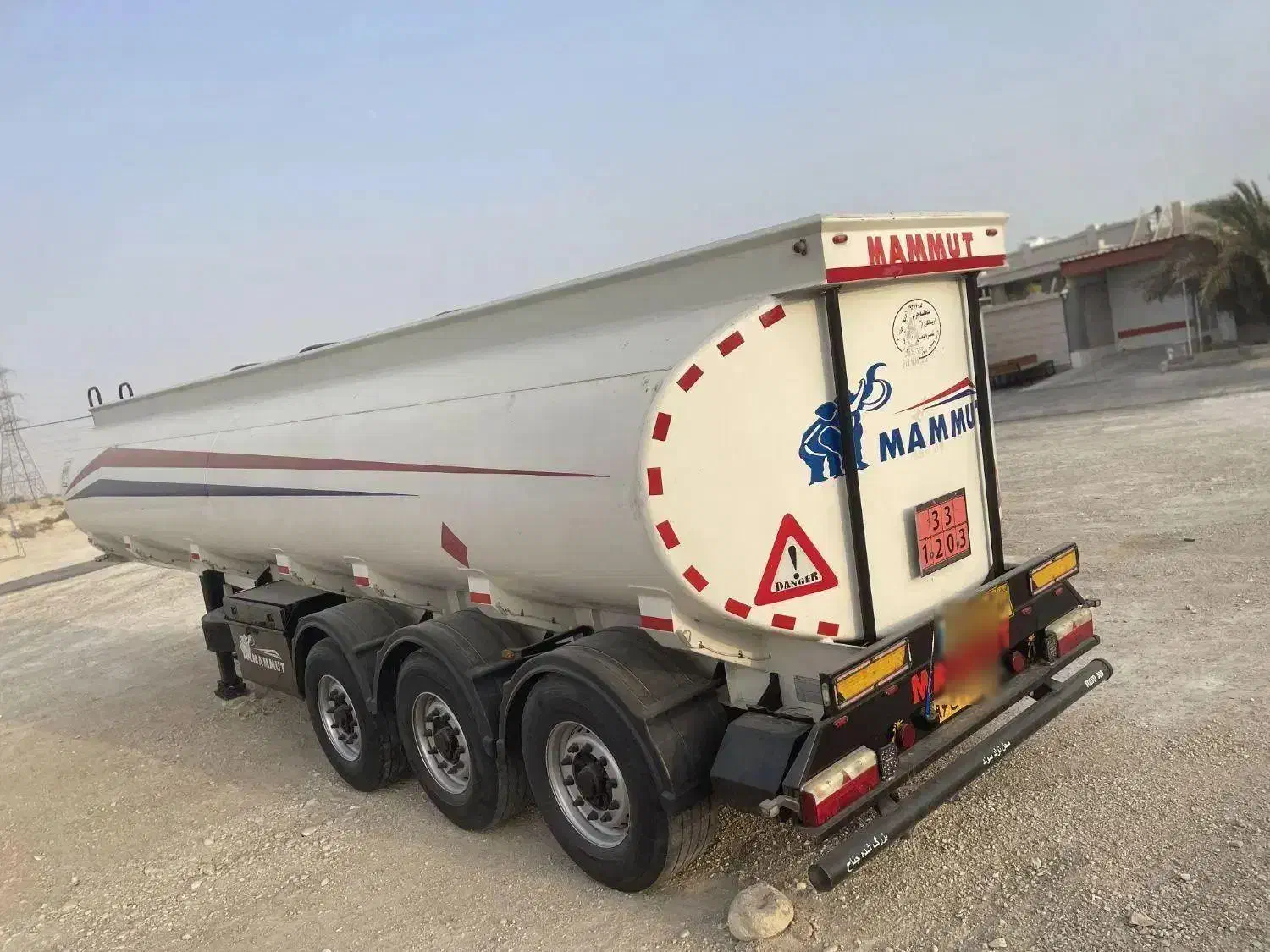 تانکر سوخت چهار مواد ماموت|خودرو سنگین|جناح, |دیوار