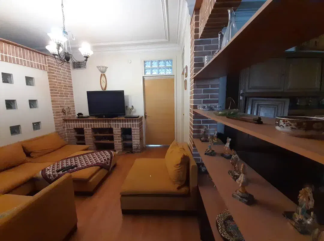 رهن کامل یک واحد همکف با حیاط بزرگو دلباز|اجارهٔ آپارتمان|تهران, بلوار کشاورز|دیوار