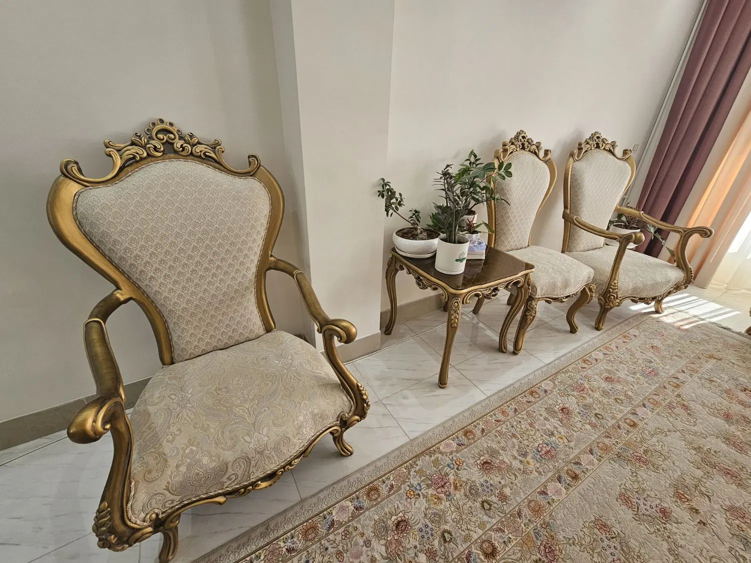 مبل|مبلمان خانگی و میز عسلی|مبارکه, |دیوار