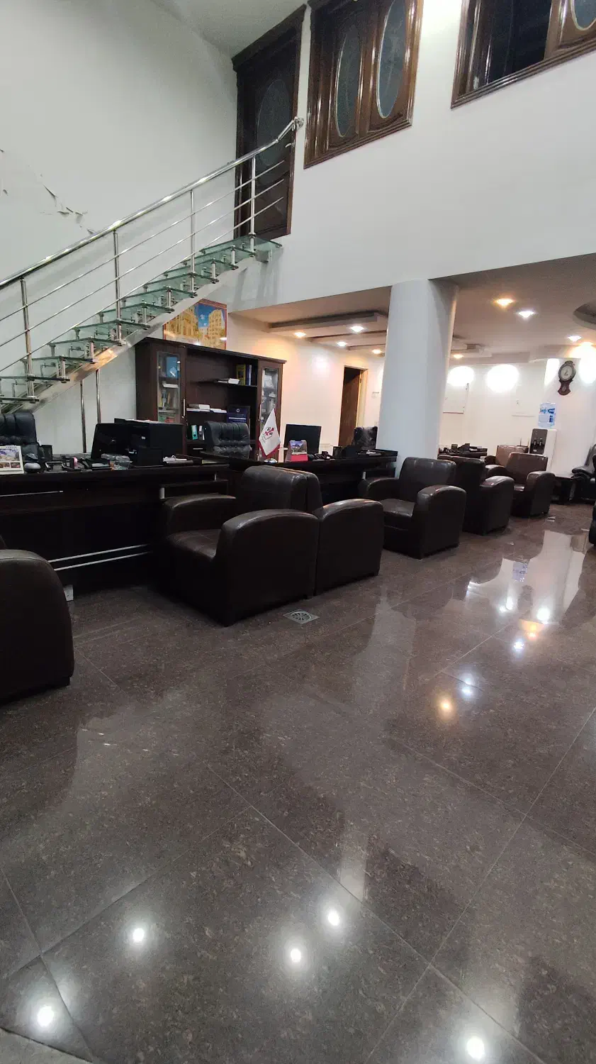 مشاور فعال با روابط عمومی پورسانت عالی( فقط خانم )|استخدام بازاریابی و فروش|کرج, مهرویلا جنوبی|دیوار