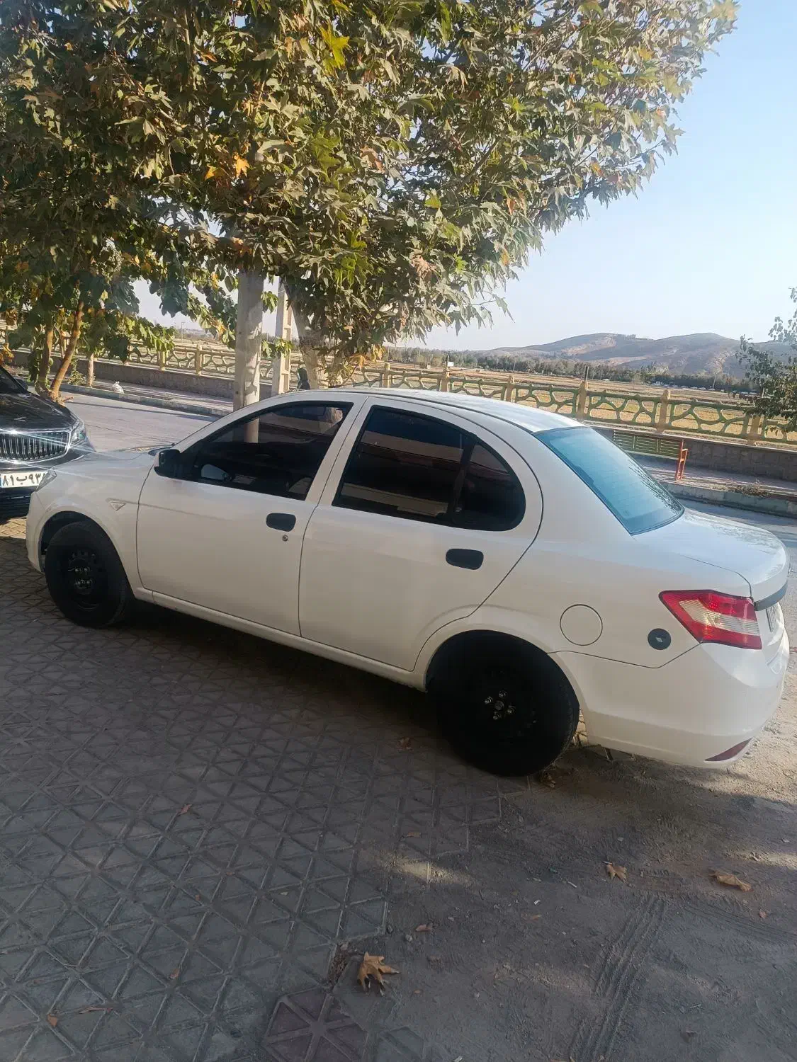 ساینا مدل99دوگانه دستی بدون رنگ|خودرو سواری و وانت|لنجان, |دیوار