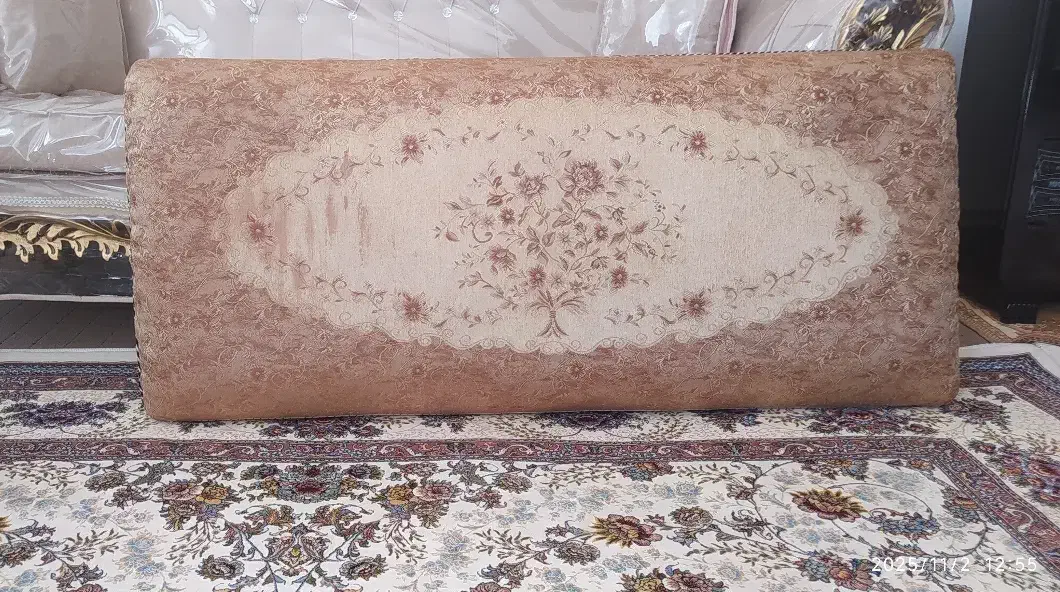 پشتی|پشتی|ایوان, |دیوار