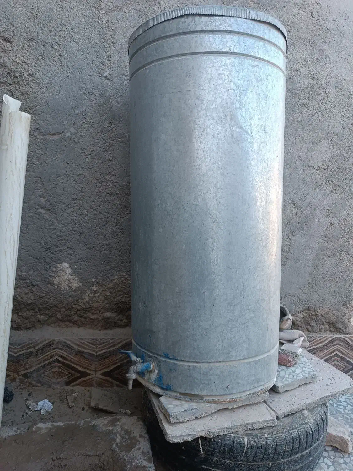 بشکه اب|مصالح و تجهیزات ساختمان|زابل, |دیوار