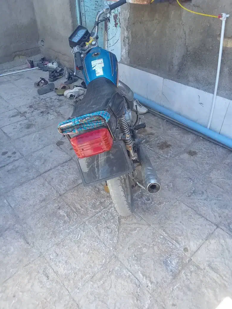 سالم هسته|موتورسیکلت|زاهدان, |دیوار