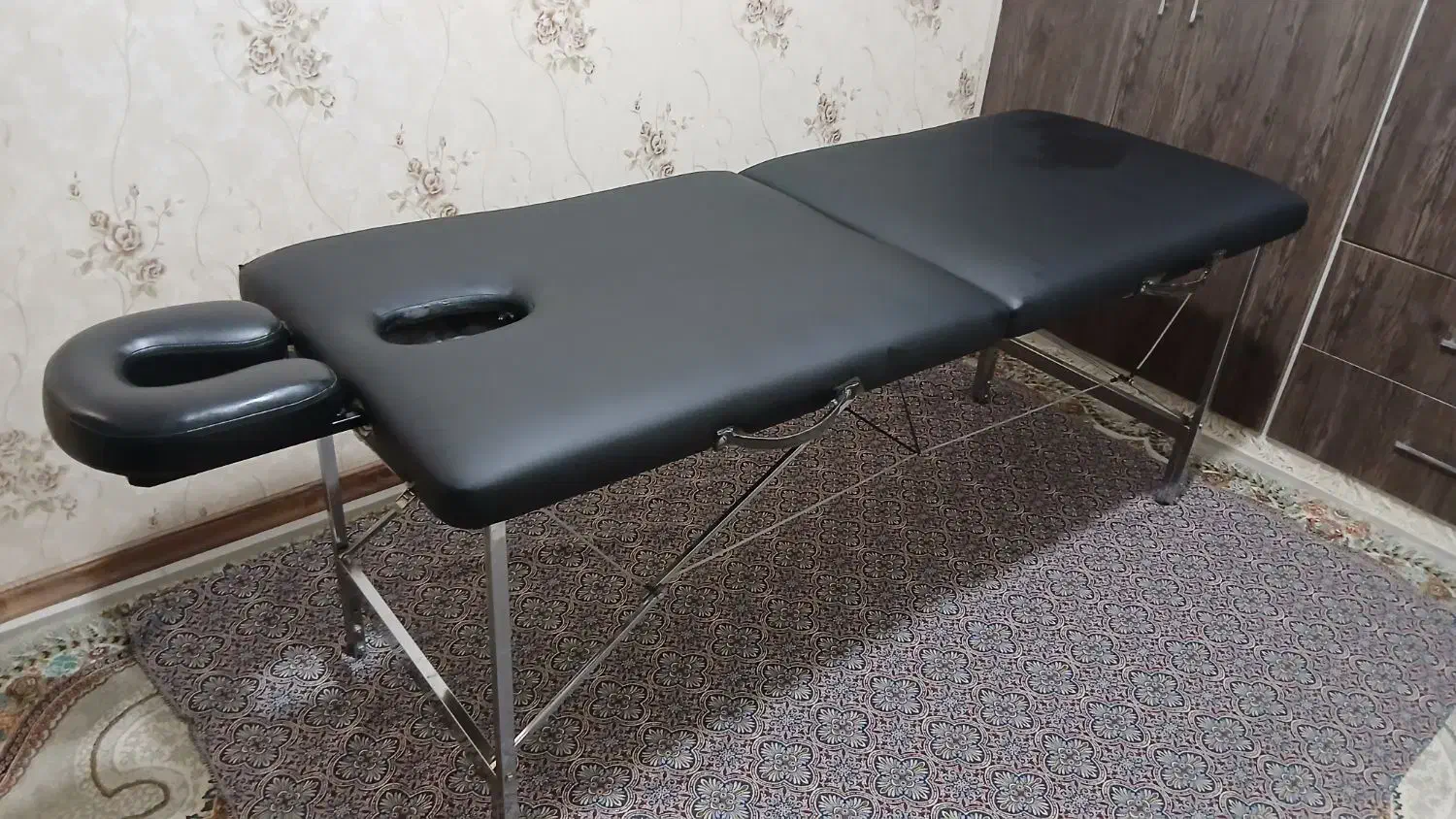 تخت ماساژ|آرایشگاه و سالن‌های زیبایی|مشهد, مقدم|دیوار