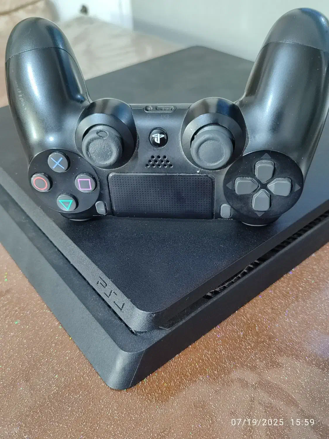 PS4 اسلیم یک ترا سالم سالم|کنسول، بازی ویدئویی و آنلاین|قرچک, میرزائی جنوبی|دیوار