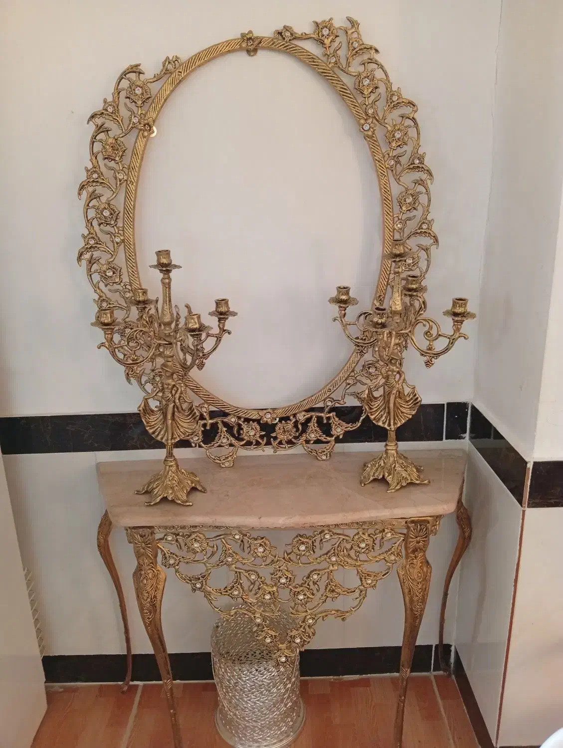 اینه شمعدان|آینه|نهاوند, |دیوار