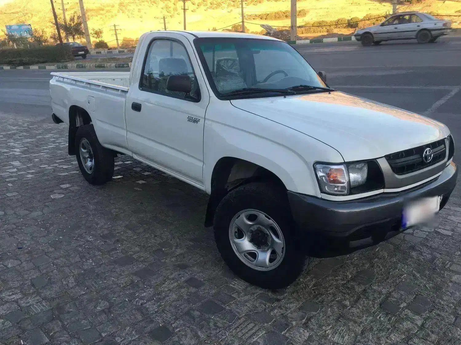 تویوتا هایلوکس تک کابین|خودرو سواری و وانت|بانه, |دیوار