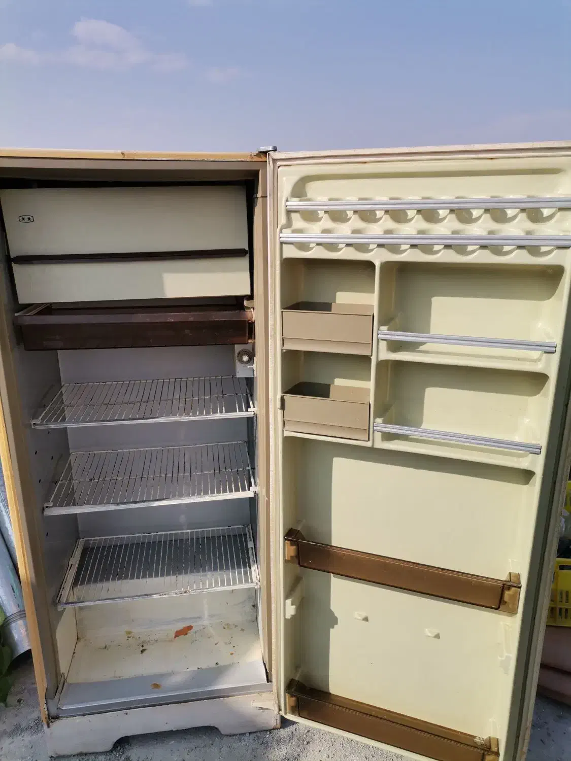 یخ چال|یخچال و فریزر|تهران, شهید رجایی|دیوار