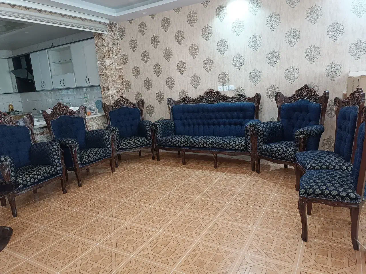 مبل استیل ۷ نفره بهمراه ۲ صندلی میزبان|مبلمان خانگی و میز عسلی|آمل, |دیوار