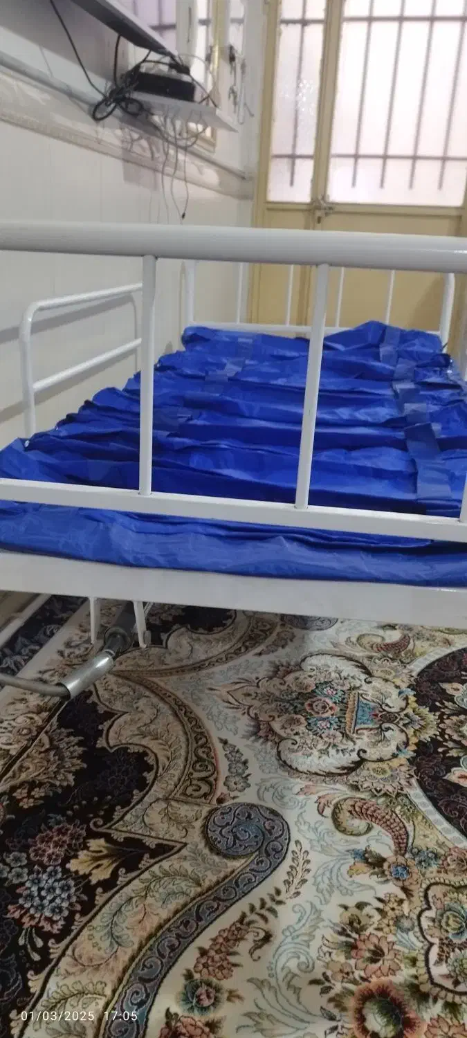 اجاره  2 تخت بیمارستانی|آرایشی، بهداشتی، درمانی|ساوه, |دیوار
