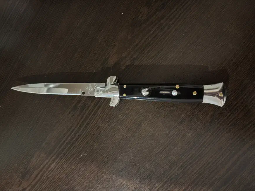 چاقو گادفادر ایتالیا|کلکسیون اشیاء عتیقه|تبریز, |دیوار