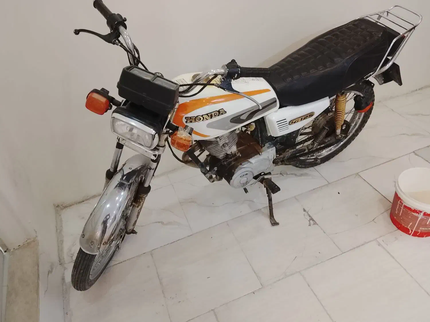 موتورسیکلت 125|موتورسیکلت|پرند, فاز ۶|دیوار