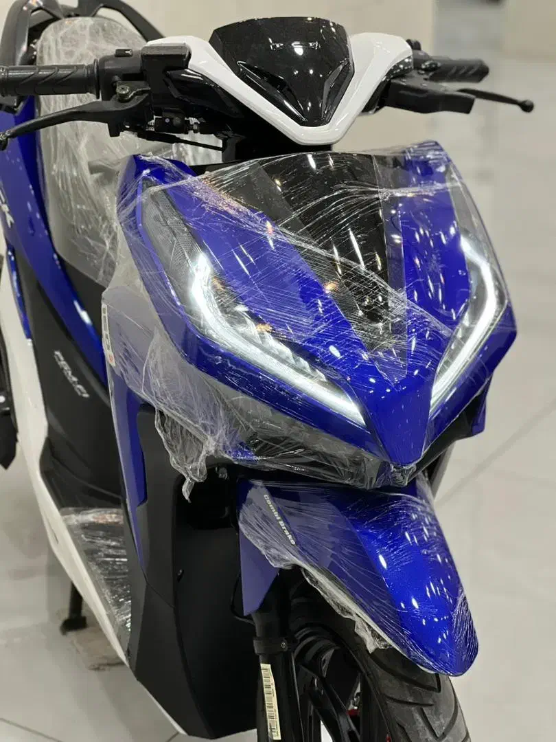 کلیک ۱۴۰۳ مدارک تکمیل|موتورسیکلت|شیراز, کوشک میدان|دیوار