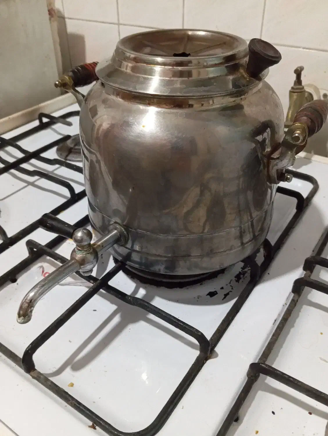 شیرجوش مسی و کتری استیل معاوضه مفت|قوری، کتری، قهوه‌ساز دستی|مشهد, کوشش|دیوار