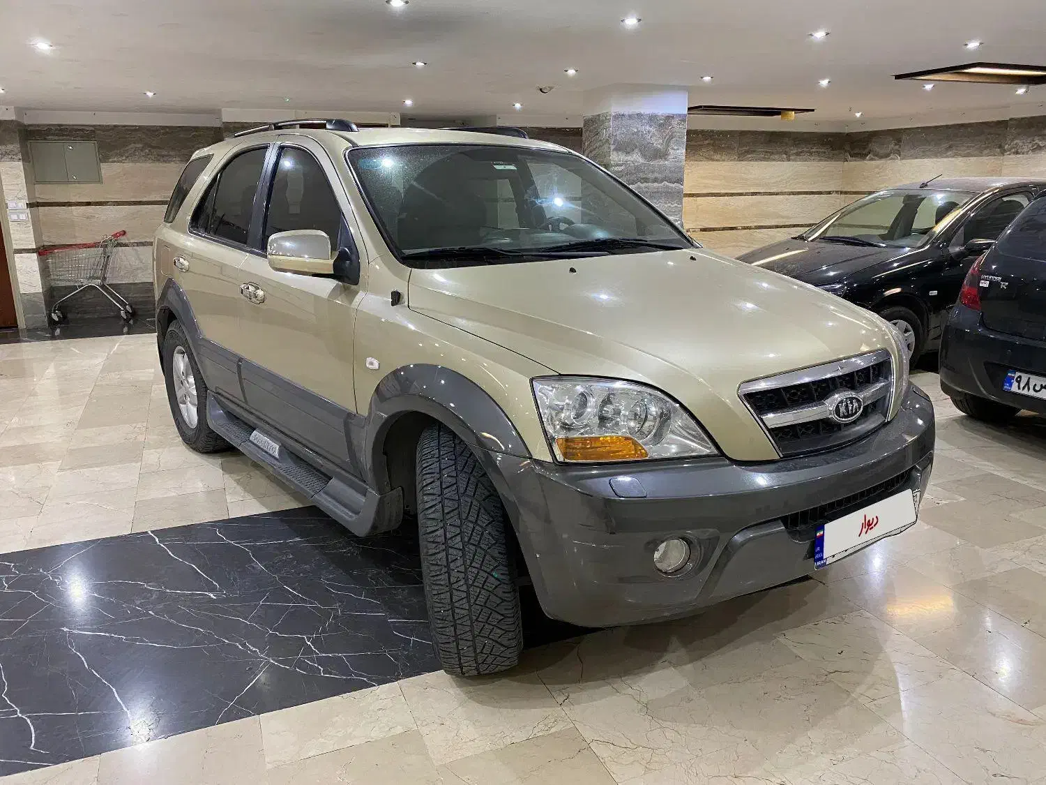 سورنتو ۲۰۰۹|خودرو سواری و وانت|تهران, دروس|دیوار