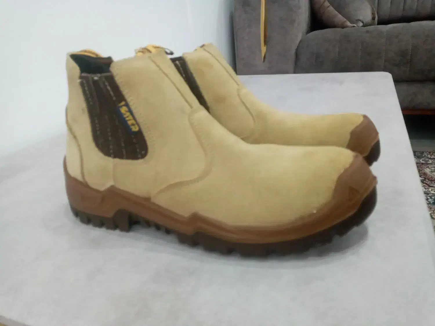 کفش ایمنی|کیف، کفش، کمربند|چرداول, |دیوار