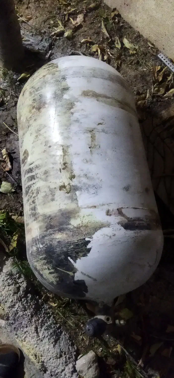 گازسی ان جی|قطعات یدکی و لوازم جانبی|گهواره, |دیوار