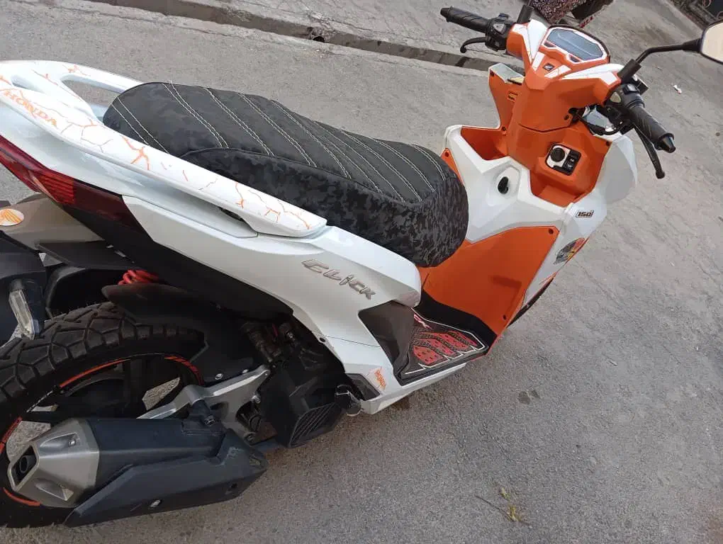 کلیک بلنتا ۱۵۰|موتورسیکلت|نسیمشهر, |دیوار