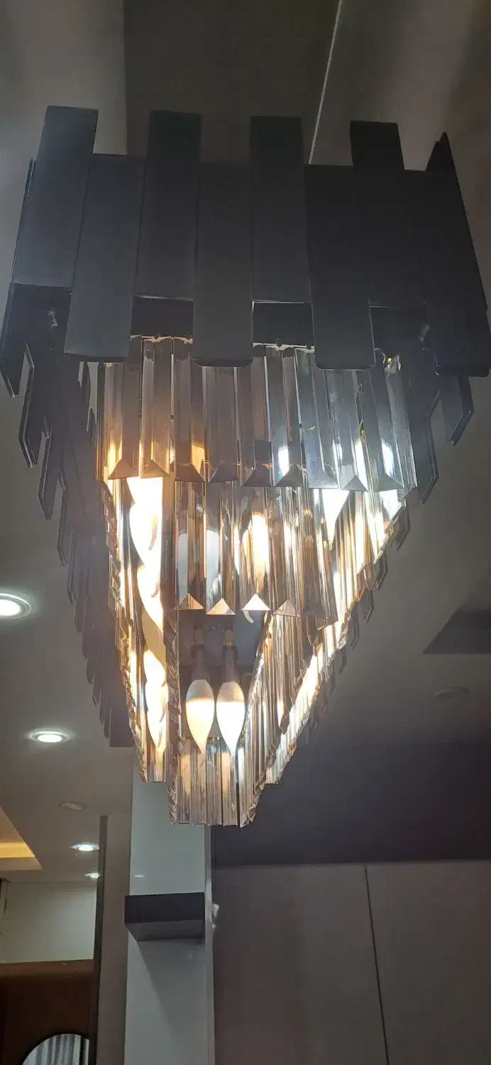 لوستر کلاسیک|لوستر و چراغ آویز|اصفهان, الهیه|دیوار